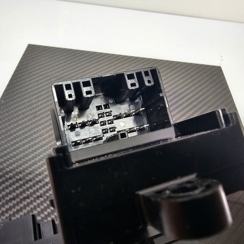 Suzuki Swift Window Switch Pack 3 door - 37990-68L00