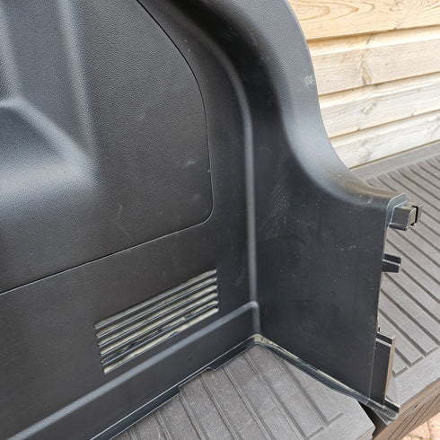 Suzuki Swift AZ Os Boot Trim Quarter Lower * 2017-2024 * 76270-52R00-5PK90 *