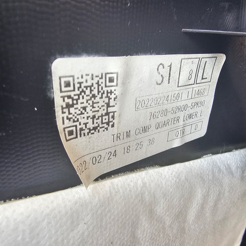 Suzuki Swift AZ NS Boot Trim Quarter Lower * 2017-2024 * 76280-52R00-5PK90 *