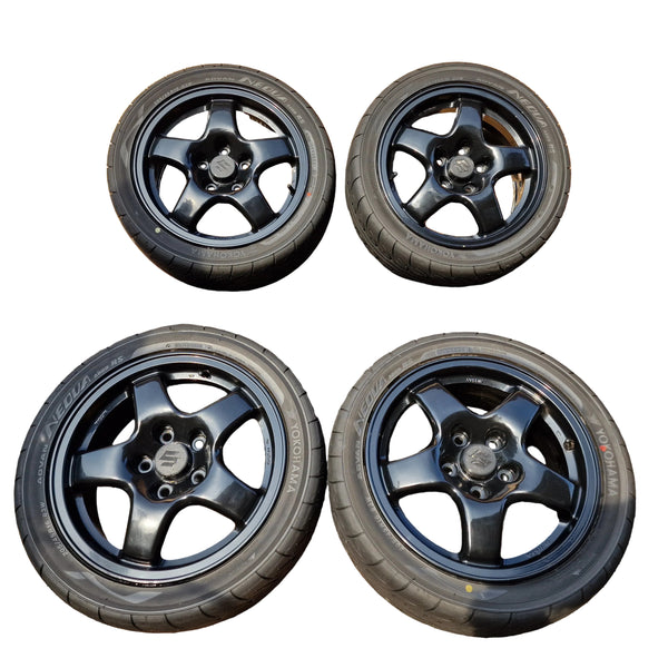 OEM Nissan Skyline R32 GTST * 16 x 6.5J ET40 5x114.3 * 205/45/16 YOKOHAMA