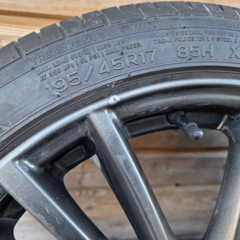 Suzuki Swift Sport ZC32S Alloy Wheels & Tyres 195/45/17