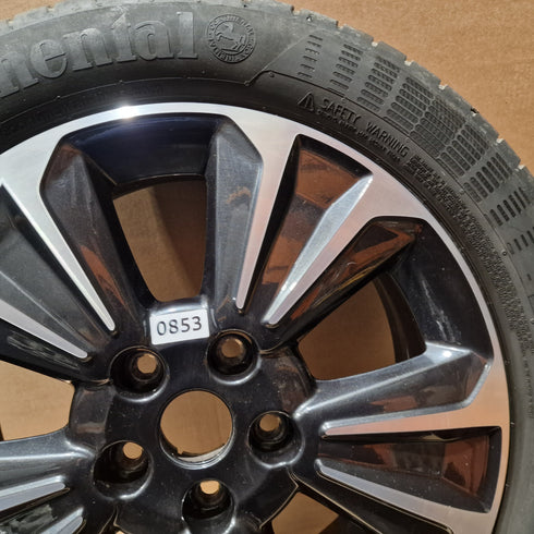 Suzuki Vitara SZ5 Single Alloy Wheel & Tyre 215/55/17 * 0853