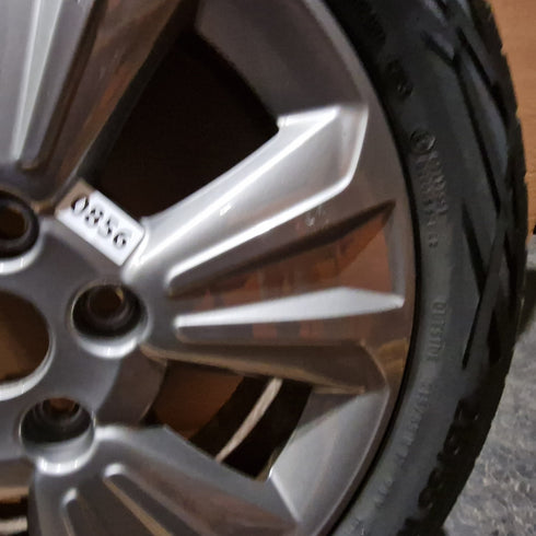 Suzuki Vitara SZ-T Single Alloy Wheel & Tyre 215/55/17 * 0856