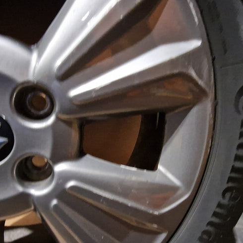 Suzuki Vitara SZ-T Single Alloy Wheel & Tyre 215/55/17 * 0857