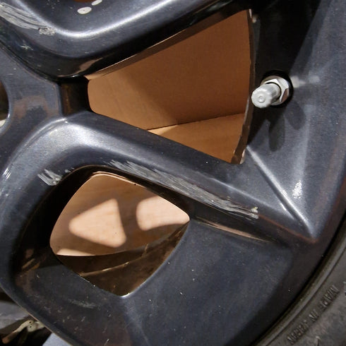 Suzuki IGNIS MK2 Single Alloy Wheel & Tyre 175/60/16 * 0860