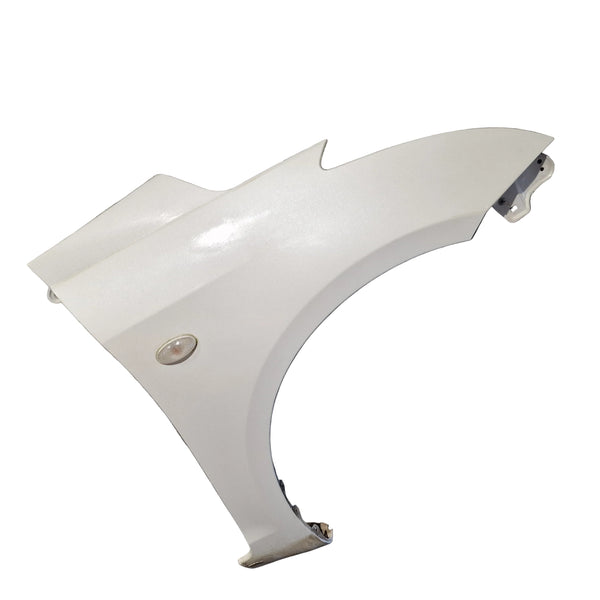 Suzuki Swift Offside Wing / Fender * Pearl White ZNL * 2011-17
