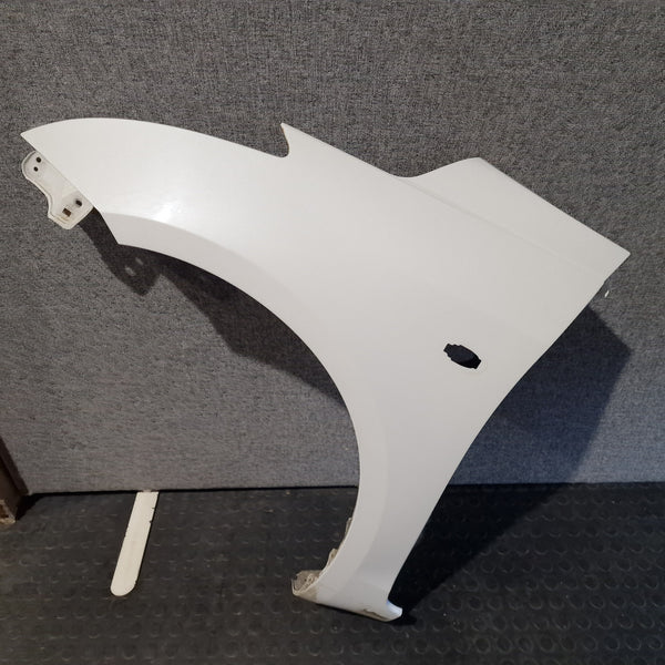 Suzuki Swift Nearside Wing / Fender * White ZNL * 2011-17