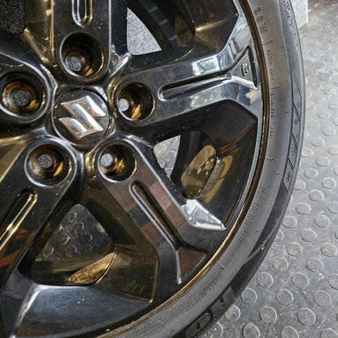 Suzuki Vitara S Single Alloy Wheel & Tyre 215/55/17 * TPMS * 0298