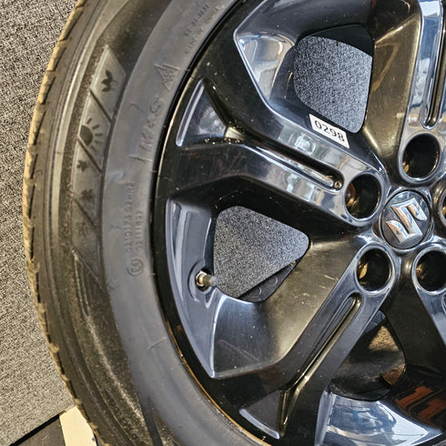 Suzuki Vitara S Single Alloy Wheel & Tyre 215/55/17 * TPMS * 0298