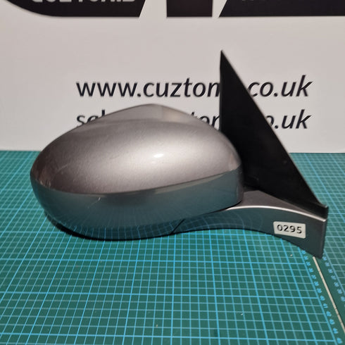 Suzuki Swift Sport ZC32S OS Wing Mirror Power Fold - 84702-68L20-ZCD * 0295