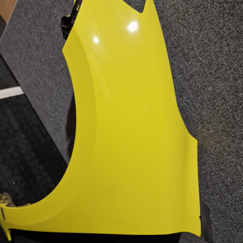 Suzuki Swift Sport ZC33S NS Wing * Champion Yellow * 2018-2024