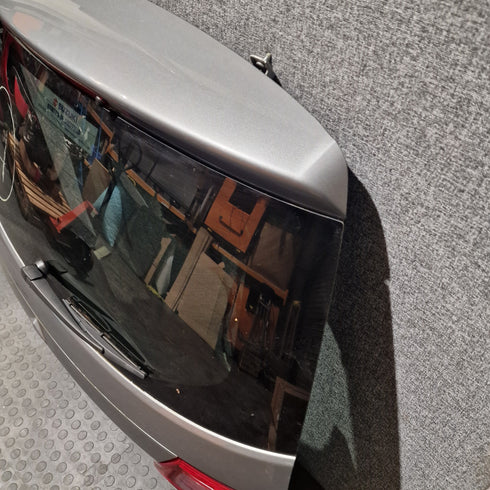 Suzuki Vitara LY Tailgate * 2018-2024 * GREY ZCD *