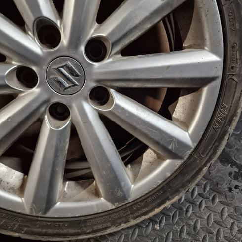 Suzuki Swift Sport ZC31S Single Alloy Wheel & Tyre 205/40/17 * 0790