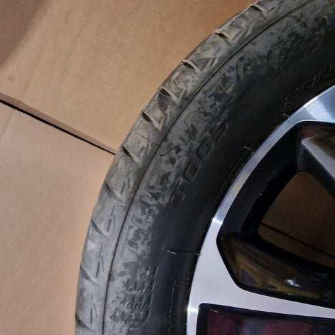 Suzuki Vitara SZ5 Single Alloy Wheel & Tyre 215/55/17 * 0747