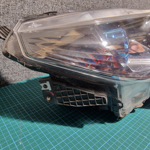 Suzuki VITARA SZ5 Headlight LED Offside * 2015-2020