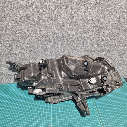 Suzuki VITARA LY Headlight LED Nearside