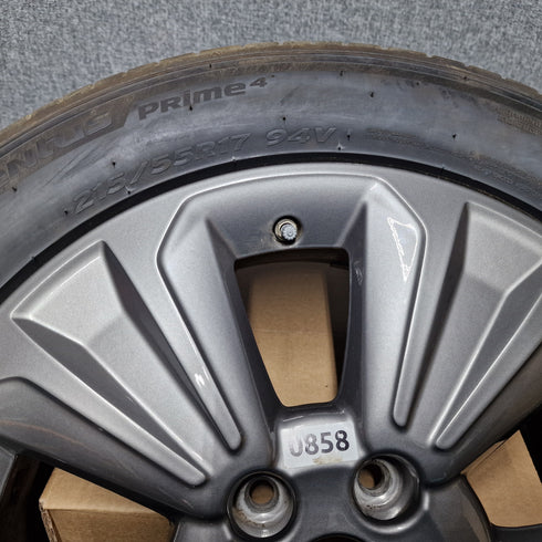 Suzuki Vitara SZ-T Single Alloy Wheel & Tyre 215/55/17 * 0858