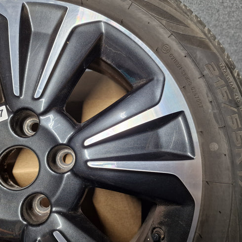 Suzuki Vitara SZ5 Single Alloy Wheel & Tyre 215/55/17 * 0967