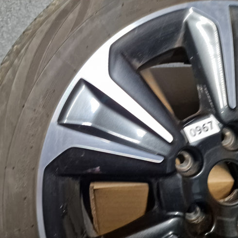 Suzuki Vitara SZ5 Single Alloy Wheel & Tyre 215/55/17 * 0967