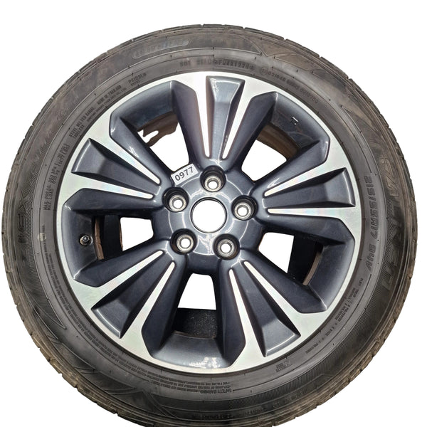 Suzuki Vitara SZ5 Single Alloy Wheel & Tyre 215/55/17 * 0977