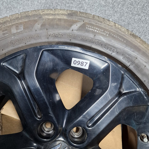 Suzuki Vitara S Single Alloy Wheel & Tyre 215/55/17 * TPMS * 0987