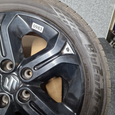 Suzuki Vitara S Single Alloy Wheel & Tyre 215/55/17 * TPMS * 0983