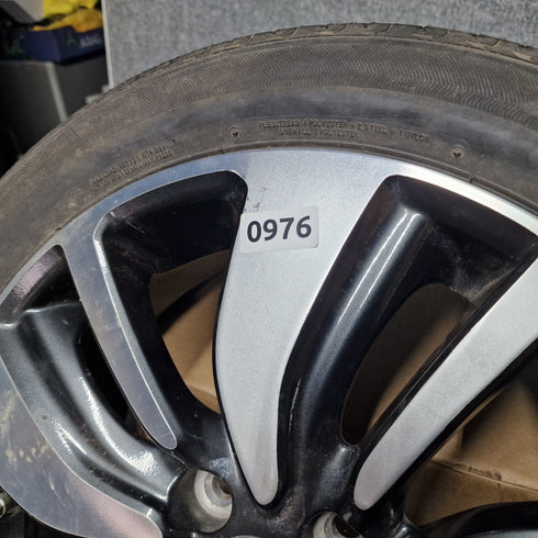 Suzuki Swift AZ Single Alloy Wheel & Tyre 185/55/16 * 0976