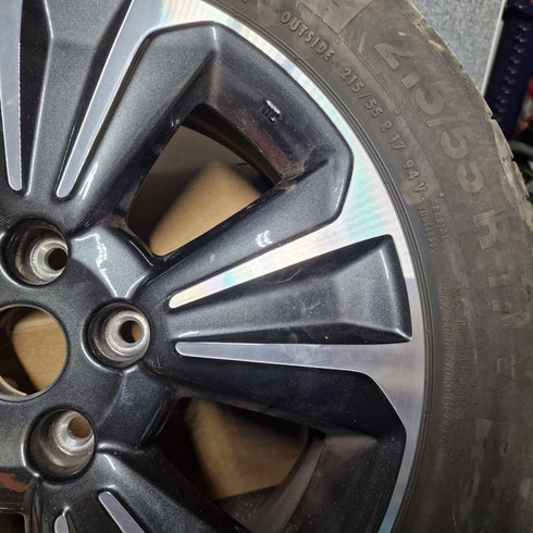 Suzuki Vitara SZ5 Single Alloy Wheel & Tyre 215/55/17 * 0742