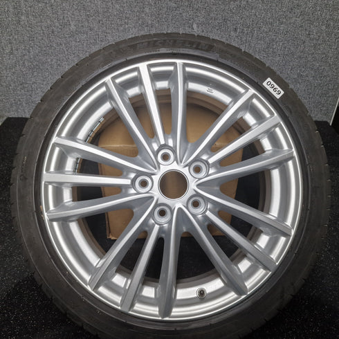 Suzuki Swift Sport ZC32S Single Alloy Wheel & MICHELIN Tyre 195/45/17 *