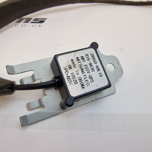 Suzuki GPS Antenna For SDLA / Garmin - 39950-68L10