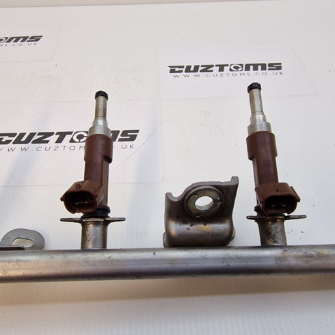 Suzuki Swift Sport ZC32S Fuel Rail & Injectors - 15730-72L00 & 15710-70L00