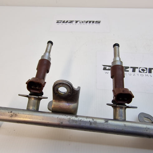 Suzuki Swift Sport ZC32S Fuel Rail & Injectors - 15730-72L00 & 15710-70L00