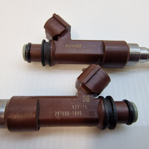 Suzuki Swift Sport ZC32S Fuel Injectors - 15710-70L00