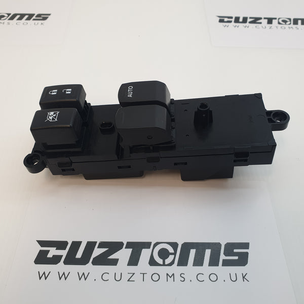 Suzuki Swift Window Switch Pack 3 door - 37990-68L00