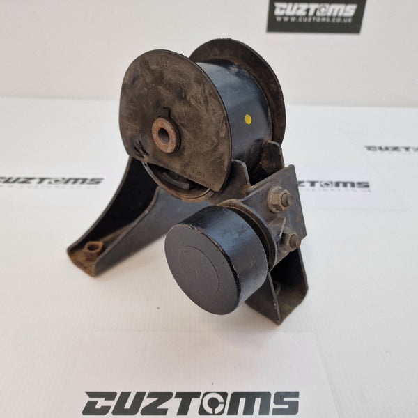 Suzuki Swift Sport ZC32S Rear Engine mount * 11710-70L00 *