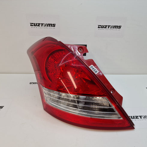 Suzuki Swift Sport ZC32S NS Rear Tail Lamp Unit * 35604-70L00 *