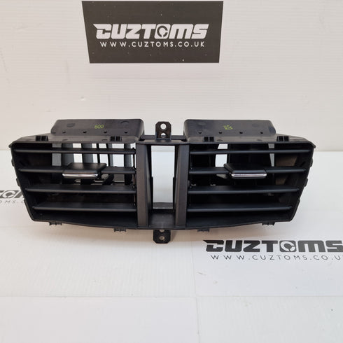 Suzuki Swift Centre Vents * 73610-68L00-5PK * 2011-2017