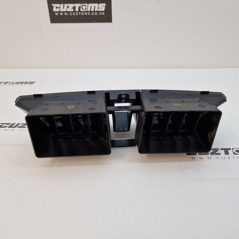 Suzuki Swift Centre Vents * 73610-68L00-5PK * 2011-2017