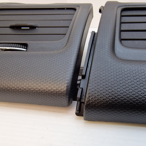 Suzuki Swift Air Vent Garnish * RH Side * OS * 73630-68L00 *