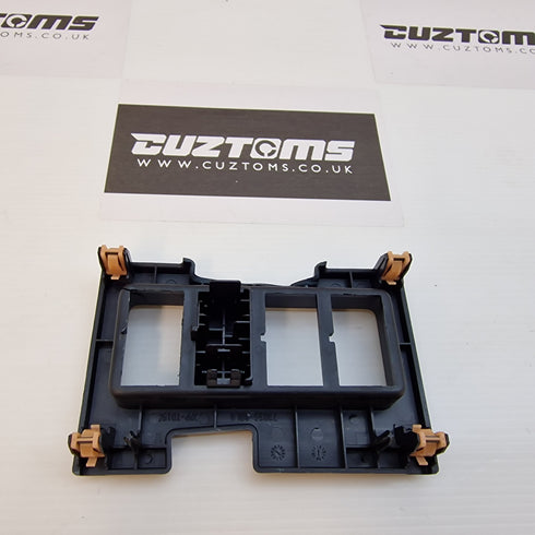 Suzuki Swift Switch Pack Bracket * 73835-68L00 * 2011-2017 *