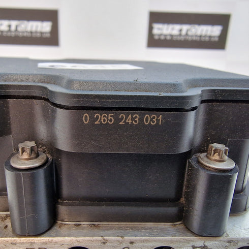 Suzuki Swift ABS Pump * 56110-68LA2 * 0265243031 2265106455 0265956013 * 2012 * 2WD *