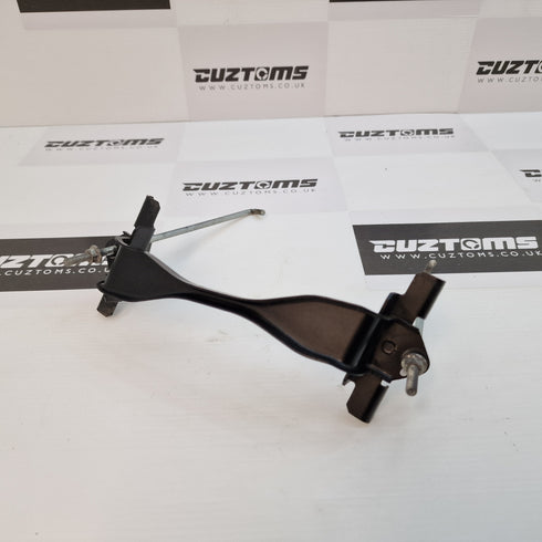 Suzuki Swift Battery Secure Bracket * 72511-68L00 * 2011-2017 *