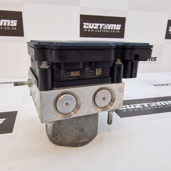 Suzuki Swift ABS Pump * 5611060PA0 * 0265243272 2265106455 0265956193