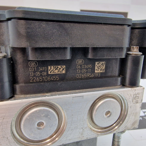 Suzuki Swift ABS Pump * 56110-60PA0 * 0265243272 2265106455 0265956193 * 2013 * 2WD *