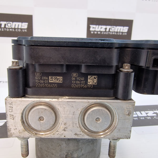 Suzuki Swift ABS Pump * 5611060PA0 * 0265243272 2265106455 0265956193