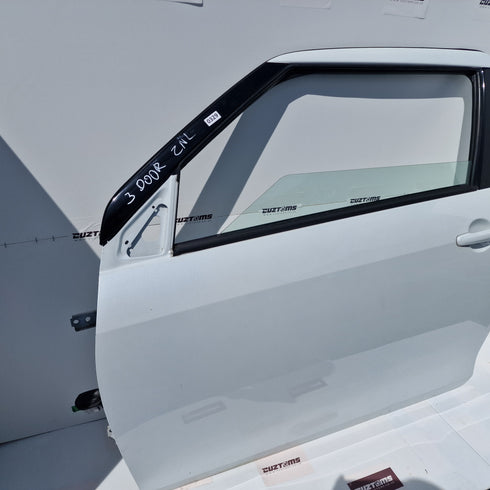 Suzuki Swift Nearside Door * Cool Pearl White ZNL * 2010-2017 * Bare Door * 0329