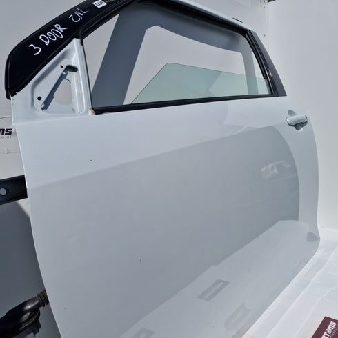 Suzuki Swift Nearside Door * Cool Pearl White ZNL * 2010-2017 * Bare Door * 0329