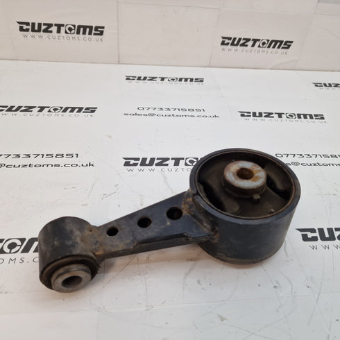 Suzuki Swift Sport ZC33S Lower Gearbox / Engine Mount *