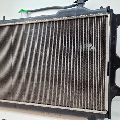 Suzuki Swift Sport ZC33S Radiator & Cooling Fans *