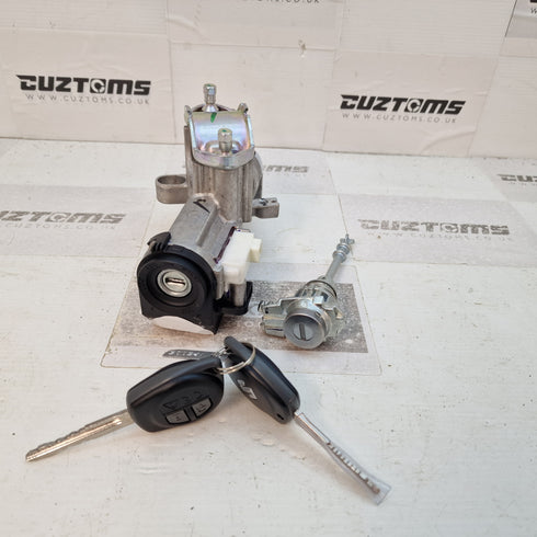 Full Lock Set With 2 Keys For Suzuki Swift * 2017-2021 *